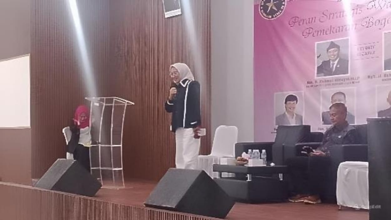 Peran Srikandi Sangat Besar, Hj Nunur Usulkan 3 Strategi Utama untuk Srikandi Bogor Timur 1 Peran Srikandi Sangat Besar, Hj Nunur Usulkan 3 Strategi Utama untuk Srikandi Bogor Timur