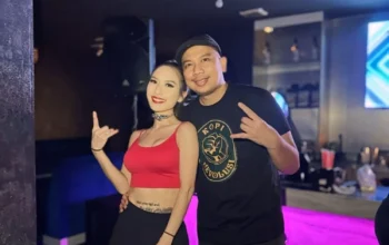 Puput Carolina Bikin Heboh Grand Opening Kopi Revolusi!