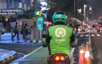 Saham GOTO 'Terbang' Lagi: Benarkah Isu Merger dengan Grab Kali Ini Serius? 6 Saham GOTO 'Terbang' Lagi: Benarkah Isu Merger dengan Grab Kali Ini Serius?