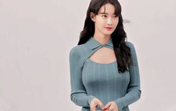 Shin Min Ah dan Kim Woo Bin Resmi Menikah: Undangan Handmade Terungkap