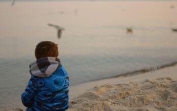 Sikap Ketenangan Saat Pasangan Menginginkan Anda Pergi