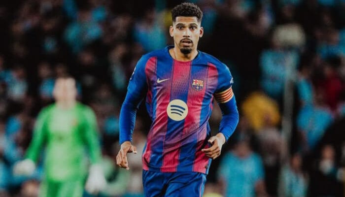 Barcelona Dukung Penuh Ronald Araujo Ambil Cuti untuk Kesehatan Mental