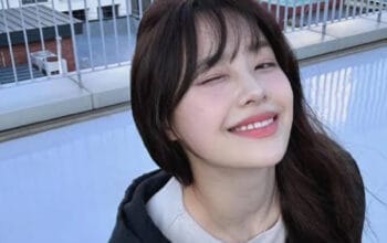 Chuu Siap Kembali dengan Konsep 'Cyberlove' yang Misterius