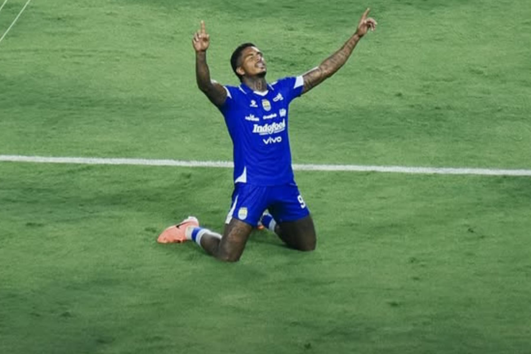 Dominasi Maung Bandung: Ramon Tanque Bawa Persib Tekuk Bhayangkara 2-0 di GBLA