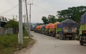 Galian Garimca di Lulut Klapanunggal Bogor Kembali Beroperasi Meski Pernah Disanksi, Masyarakat Resah Jalan Rusak dan Debu 3 Galian Garimca di Lulut Klapanunggal Bogor Kembali Beroperasi Meski Pernah Disanksi, Masyarakat Resah Jalan Rusak dan Debu