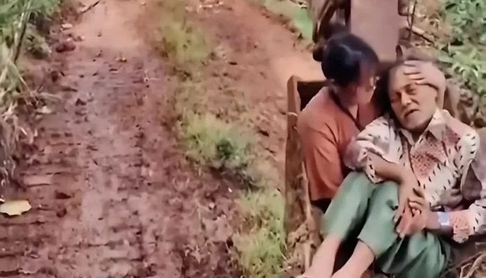 Heboh Video Lansia Dibawa Ekskavator, Bupati Bandung Barat Buka Suara