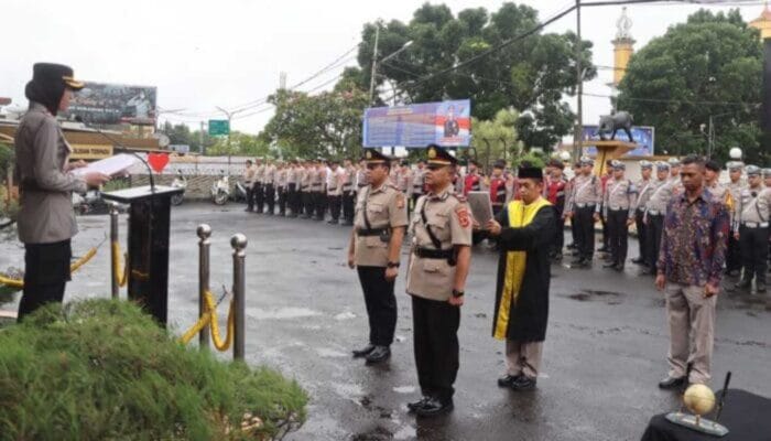 Iptu Rahmat Mulyadi Resmi Jadi Kapolsek Sukalarang, Kapolres AKBP Rita Suwadi: Pejabat Baru Harus Jadi Problem Solver