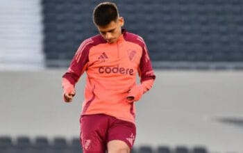 Kesepakatan Pinjaman Claudio Echeverri: Dari City Menuju Girona 13 Kesepakatan Pinjaman Claudio Echeverri: Dari City Menuju Girona