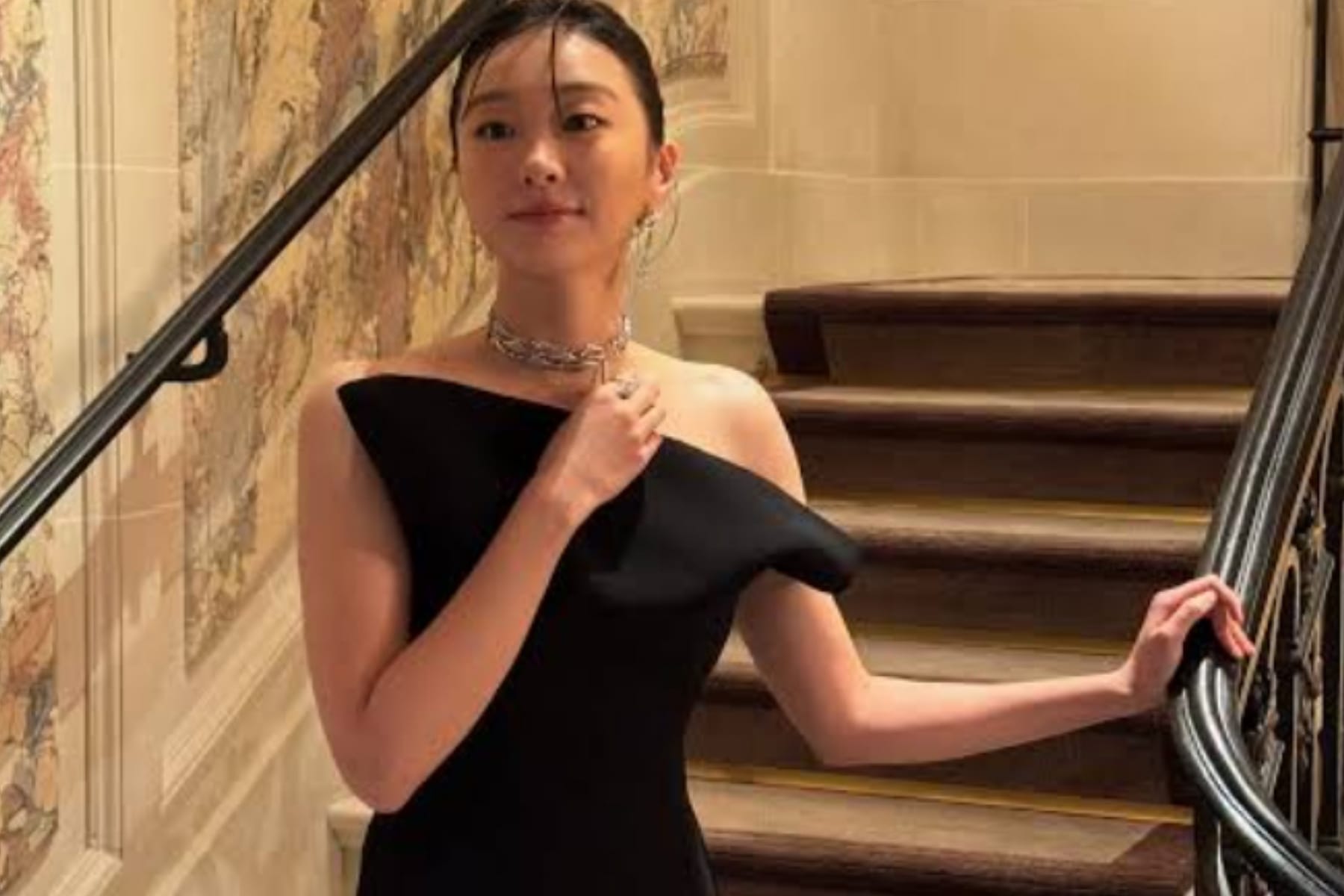 Kim Da Mi Menjelajahi Peran Ibu dalam Film 'The Great Flood'