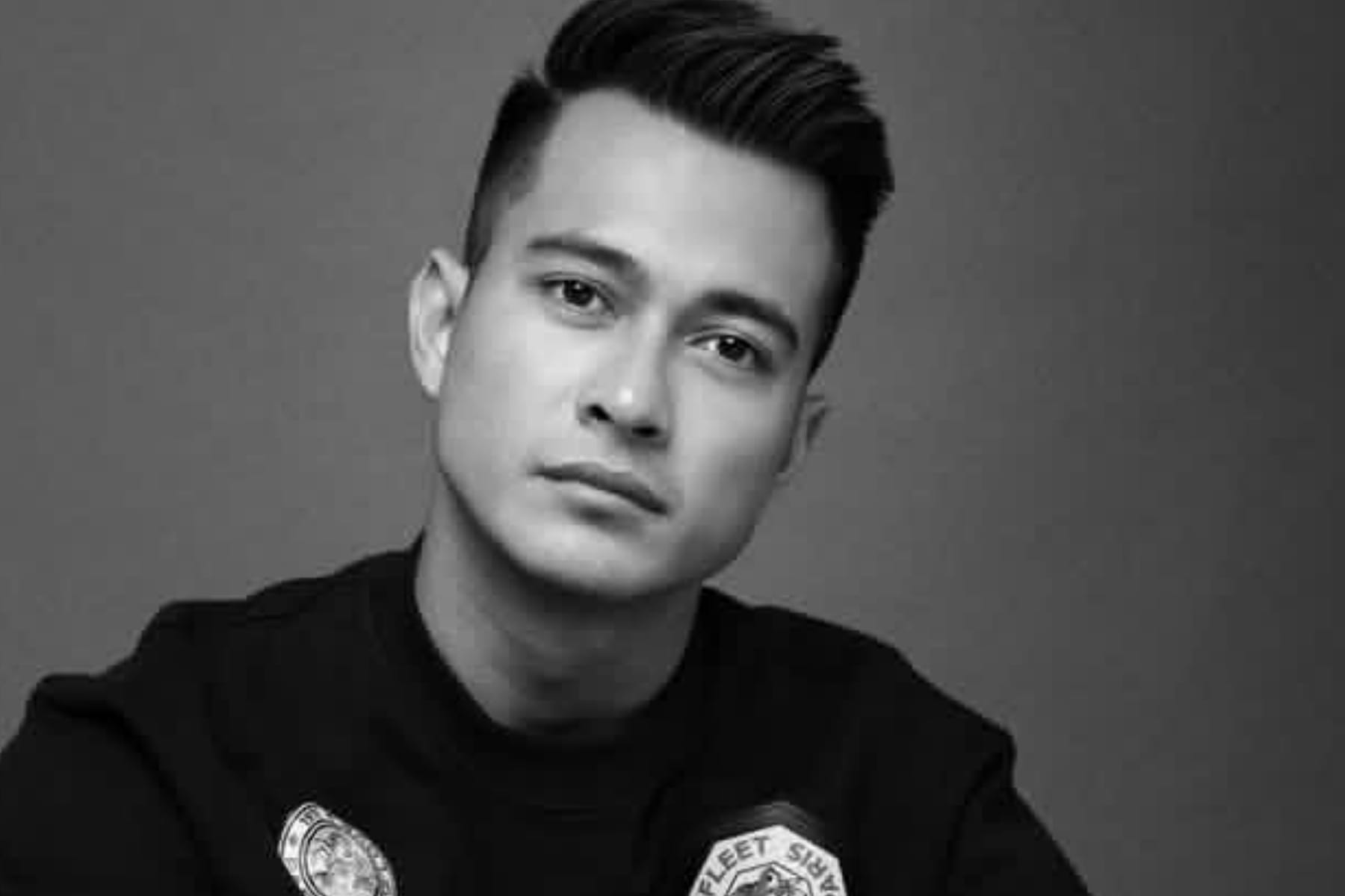 Kisruh Perceraian Eza Gionino: Akui Adanya KDRT Verbal, Komunikasi Anak Jadi Prioritas 1 Kisruh Perceraian Eza Gionino: Akui Adanya KDRT Verbal, Komunikasi Anak Jadi Prioritas