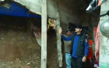 Kota Sukabumi Dilanda Banjir & Longsor, Bobby Maulana Turun Tangan 11 Kota Sukabumi Dilanda Banjir & Longsor, Bobby Maulana Turun Tangan