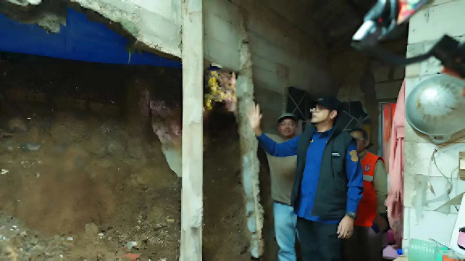 Kota Sukabumi Dilanda Banjir & Longsor, Bobby Maulana Turun Tangan 1 Kota Sukabumi Dilanda Banjir & Longsor, Bobby Maulana Turun Tangan