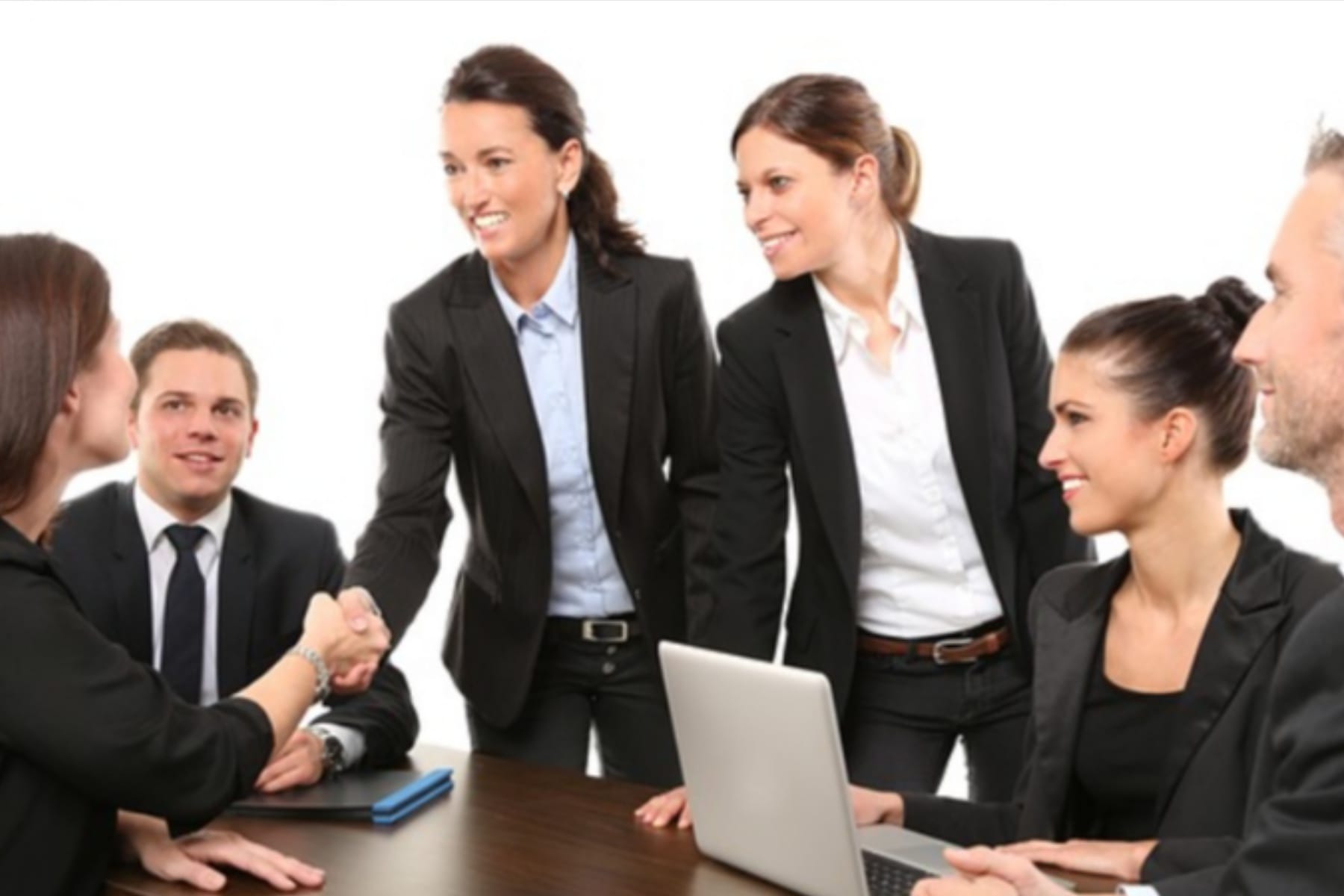 Kunci Sukses Jangka Panjang: Mengapa Kesetiaan Adalah Mata Uang Bisnis Sejati