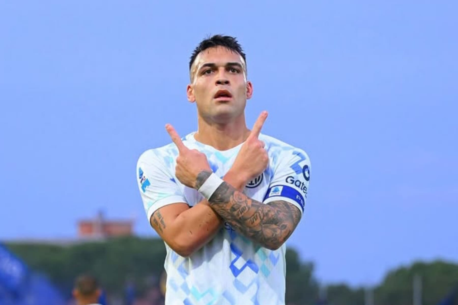 Lautaro Martinez Dikabarkan Tawarkan Diri ke Barcelona: Pengganti Potensial Lewandowski