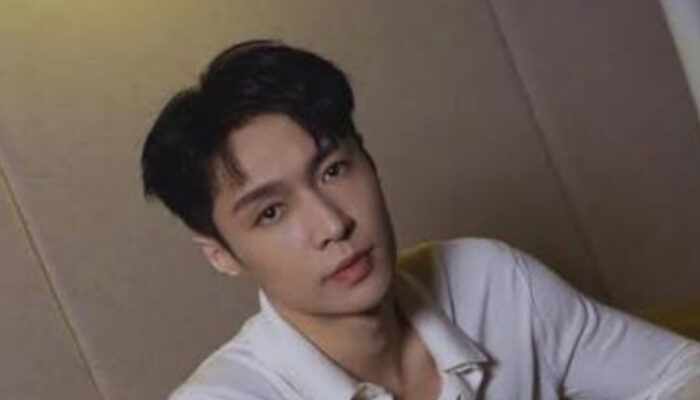 Lay Zhang Meminta Maaf Batal Hadiri Reuni EXO
