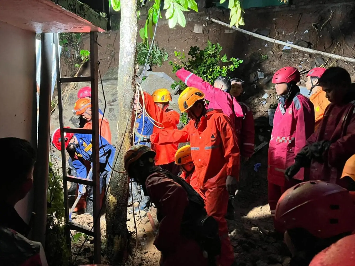 Longsor Terjang Jatiluhur Purwakarta, 1 Orang Meninggal Dunia
