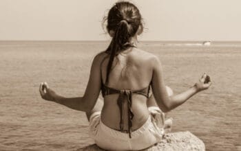 Mengubah Perlawanan Menjadi Kedamaian: Kunci Menerima Keadaan