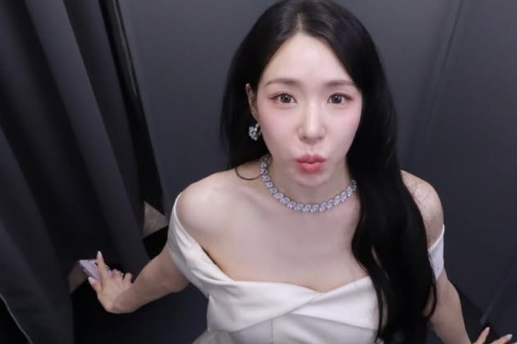 Pengakuan Tiffany SNSD Soal Adegan Ciuman Intens dengan Byun Yo Han Kembali Viral 1 Pengakuan Tiffany SNSD Soal Adegan Ciuman Intens dengan Byun Yo Han Kembali Viral