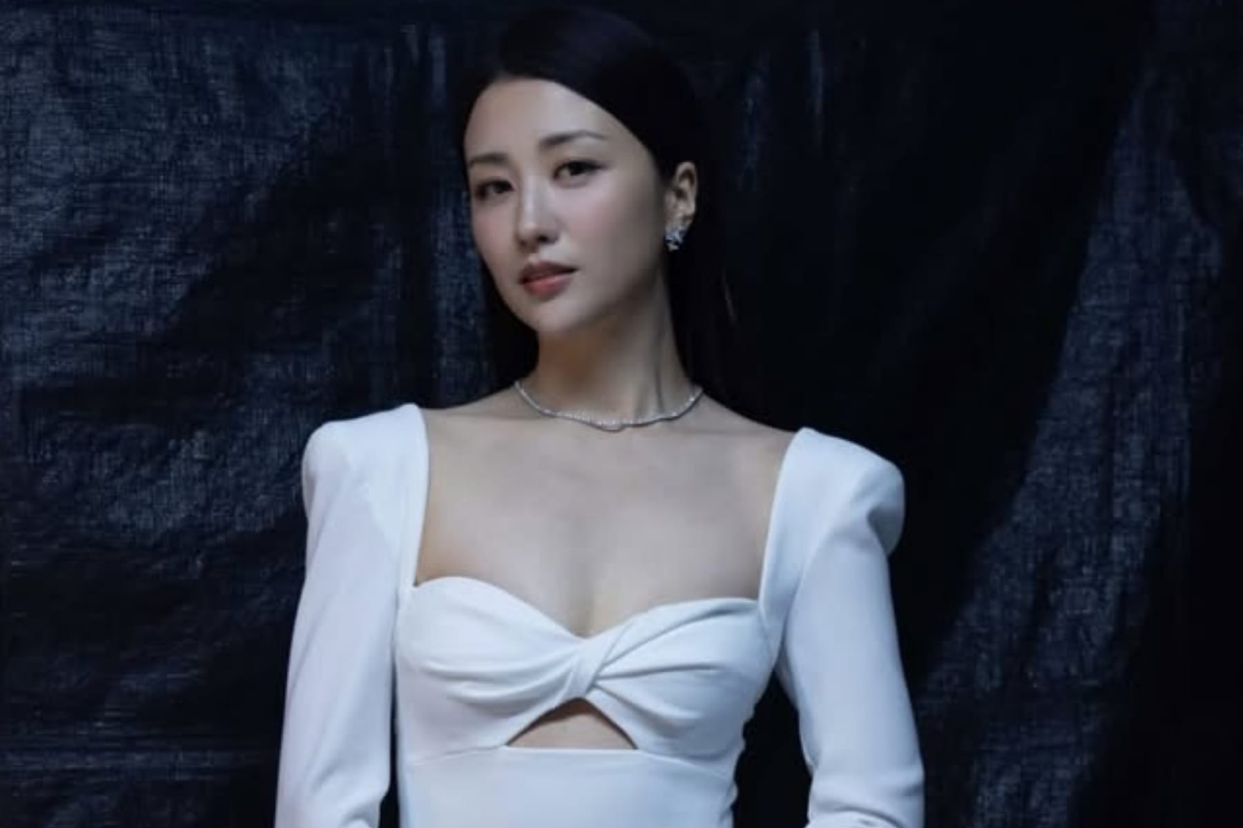 Pesona Park Ha Sun di APAN Star Awards: Rahasia Diet Protein yang Disiplin