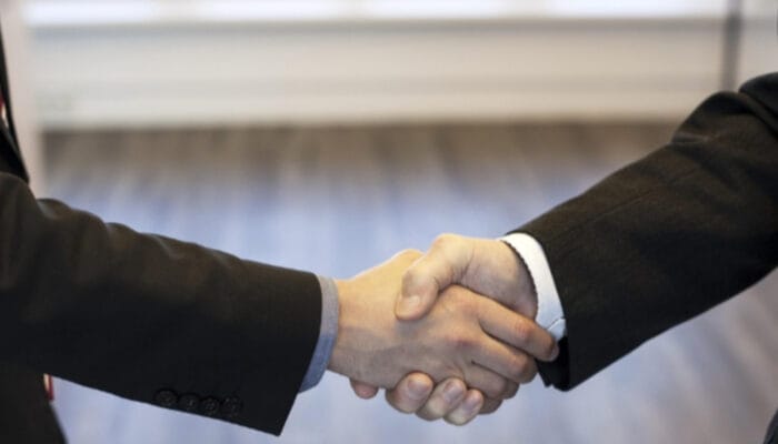 Pondasi Transaksi Berharga: Kepercayaan, Faktor Utama yang Dicari Pebisnis