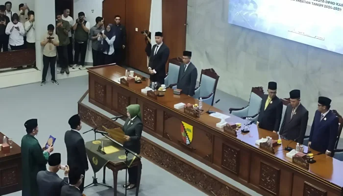 Resmi Dilantik, Khoirul Anwar Isi Kursi DPRD Kabupaten Bandung