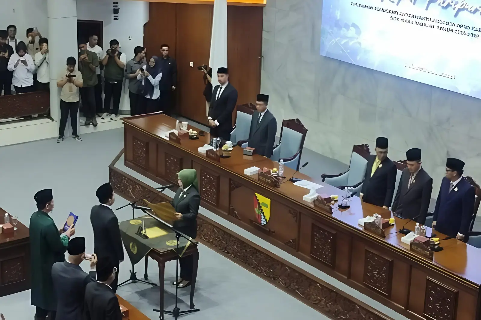 Resmi Dilantik, Khoirul Anwar Isi Kursi DPRD Kabupaten Bandung