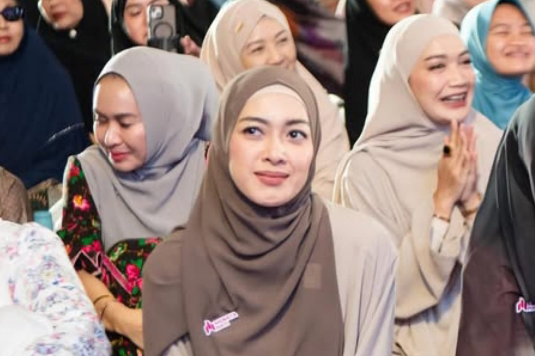 Richa Novisha Buka Suara Dihujat Warganet Soal Masa Iddah Setelah Ditinggal Gary Iskak 1 Richa Novisha Buka Suara Dihujat Warganet Soal Masa Iddah Setelah Ditinggal Gary Iskak