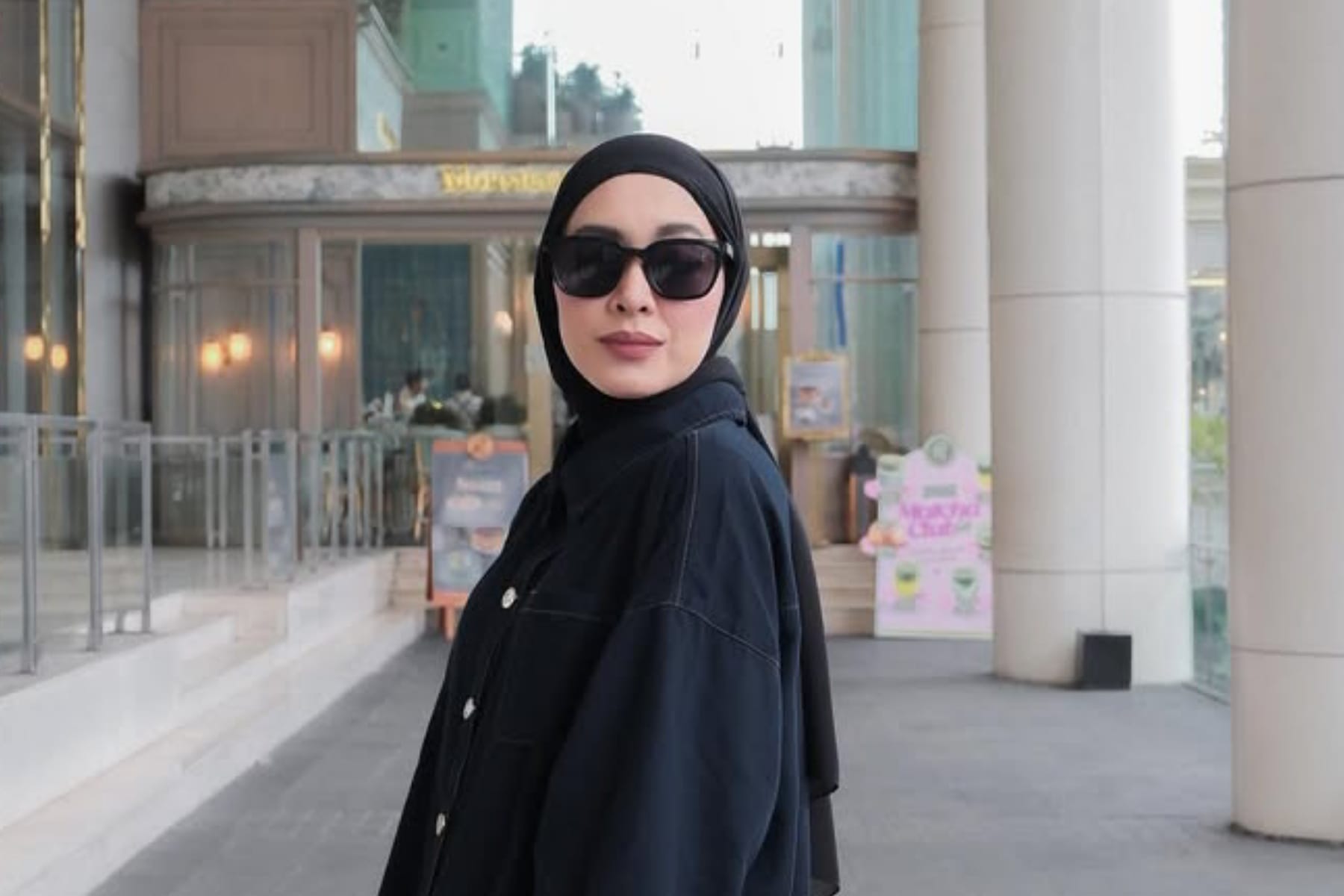 Richa Novisha Ungkap Penyesalan Terbesar: Tidak Sempat Lihat Wajah Terakhir Gary Iskak 1 Richa Novisha Ungkap Penyesalan Terbesar: Tidak Sempat Lihat Wajah Terakhir Gary Iskak