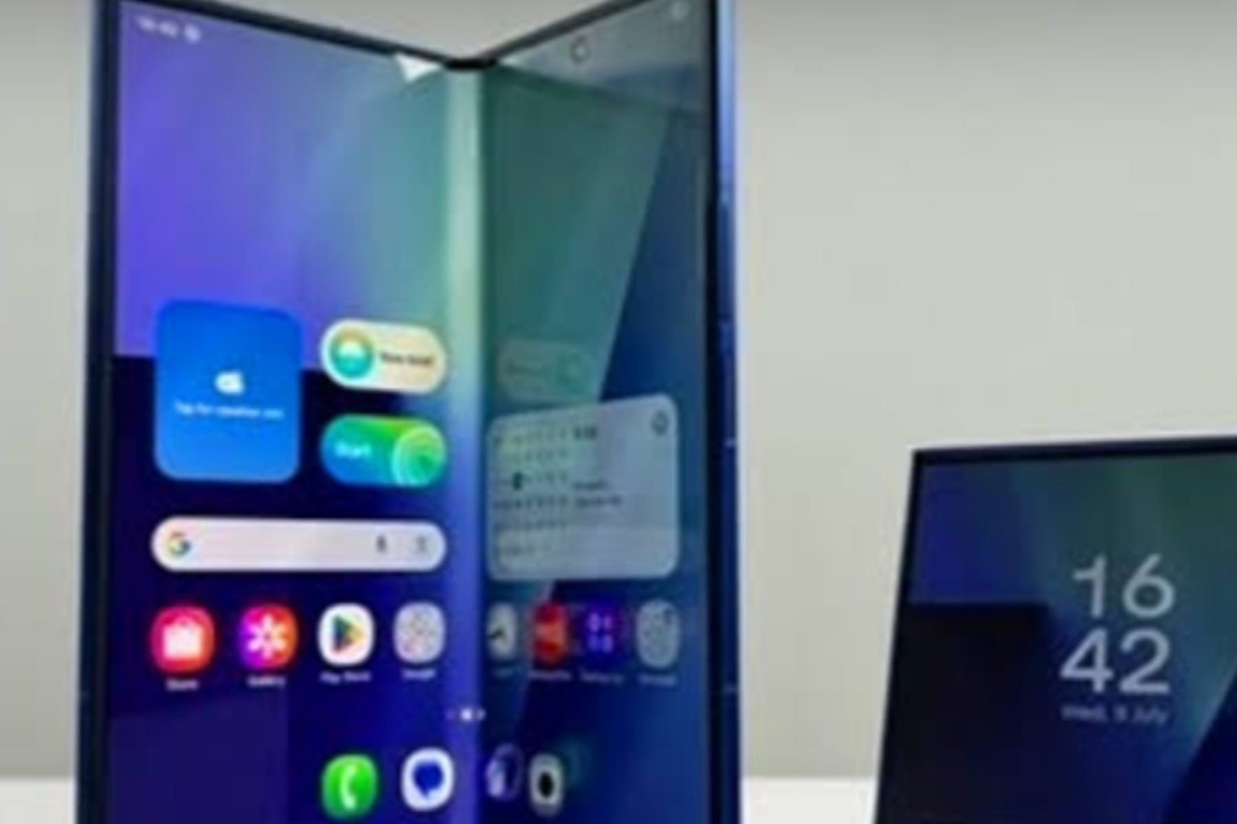 Rumor Foldable Samsung 2026: Galaxy Z Fold FE atau Desain Lipat Baru?
