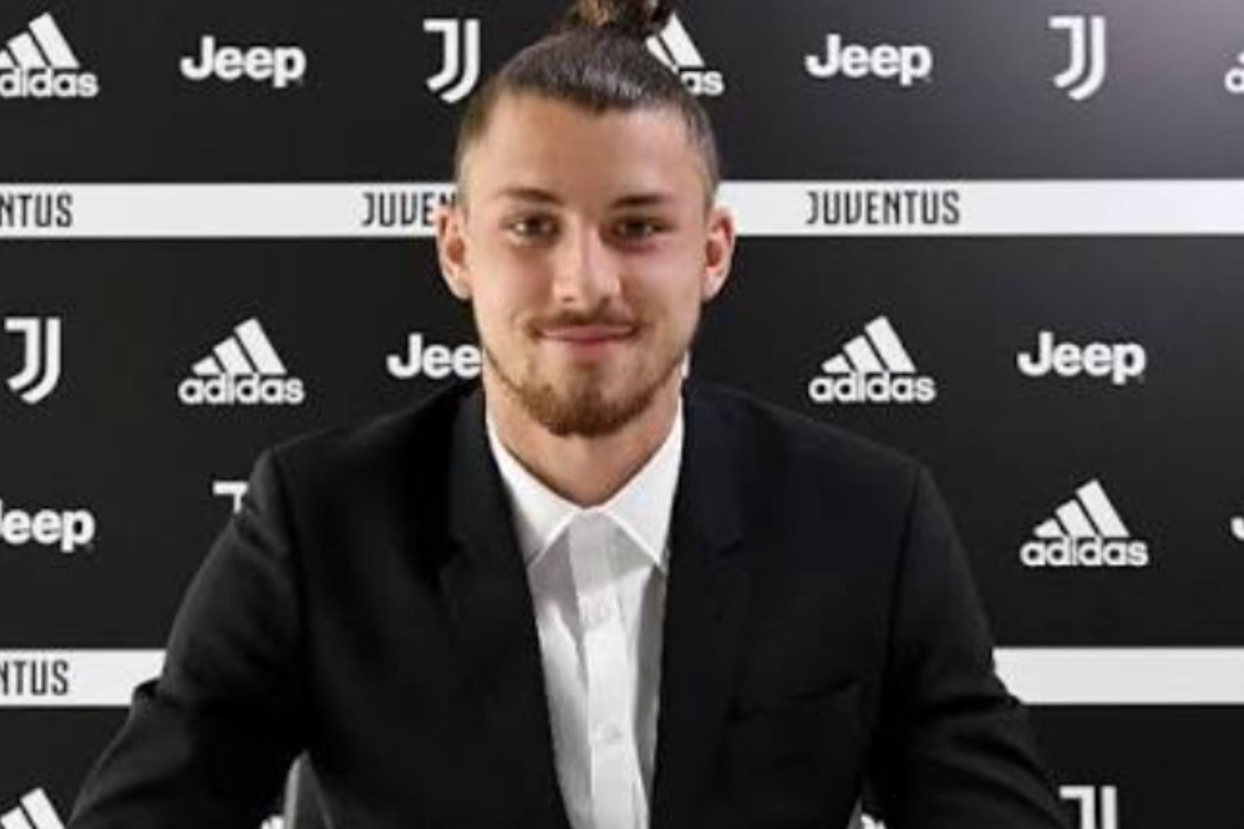 Rumor Transfer Radu Dragusin: Tottenham Bertahan dari Godaan Fiorentina