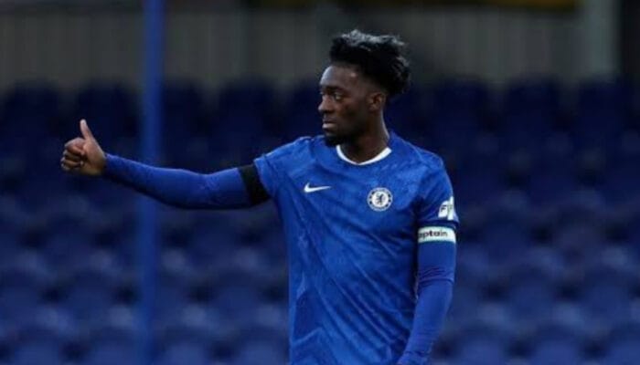 Terjebak Aturan FIFA: Axel Disasi Sulit Tinggalkan Chelsea sebagai Pemain Pinjaman