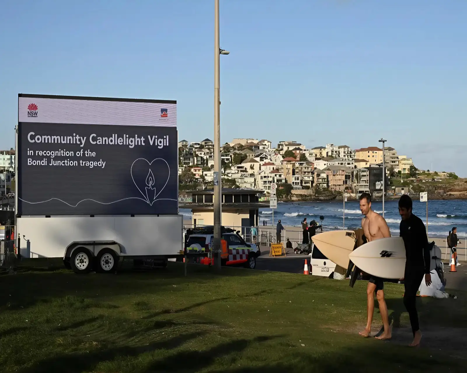 Teror Saat Perayaan Hanukkah, Bondi Beach Diguncang Penembakan Massal
