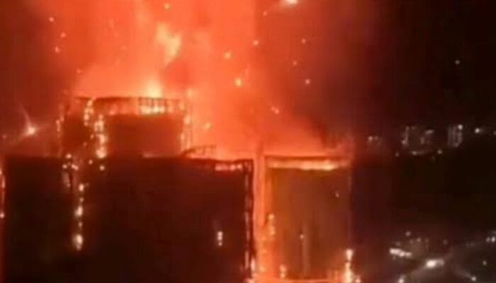 Tragedi Kebakaran Hong Kong: 30 WNI Belum Ditemukan