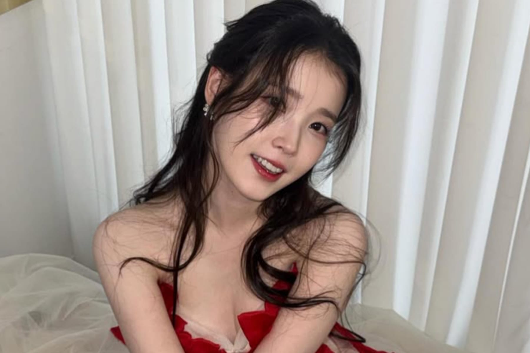 Apresiasi IU: Penampilan Memukau Wonhee ILLIT