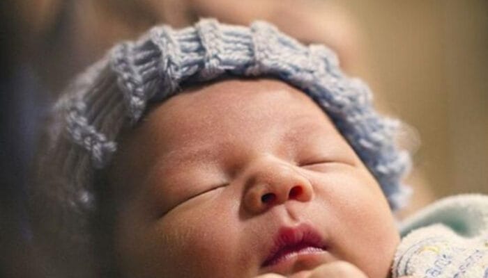 Bibir Anak Bengkak Tiba-Tiba? Kenali Penyebab dan Penanganannya