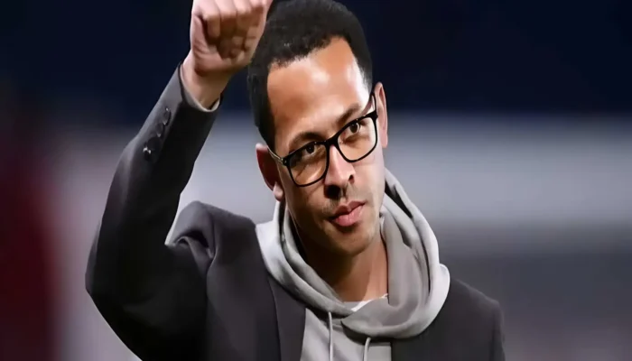 Chelsea Pilih Liam Rosenior, Era Baru Dimulai