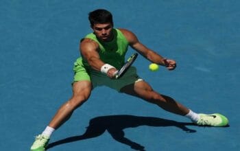 Dominasi Carlos Alcaraz Hentikan Langkah De Minaur 3 Dominasi Carlos Alcaraz Hentikan Langkah De Minaur