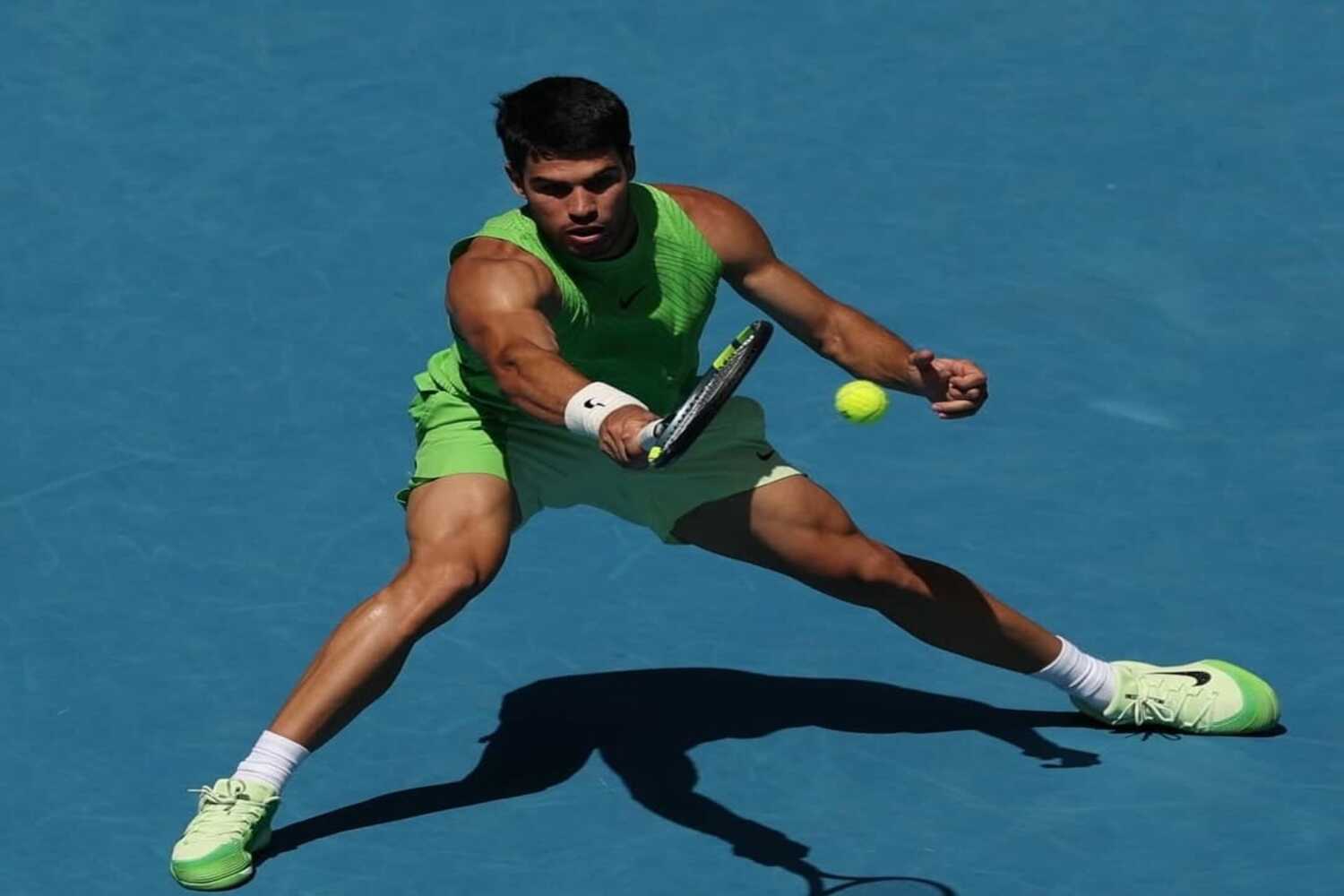 Dominasi Carlos Alcaraz Hentikan Langkah De Minaur