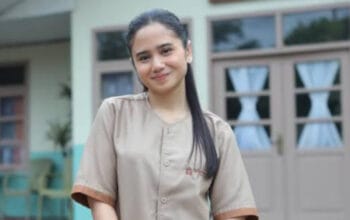 Duka Tissa Biani Atas Kepergian Lucky Widja Element 7 Duka Tissa Biani Atas Kepergian Lucky Widja Element