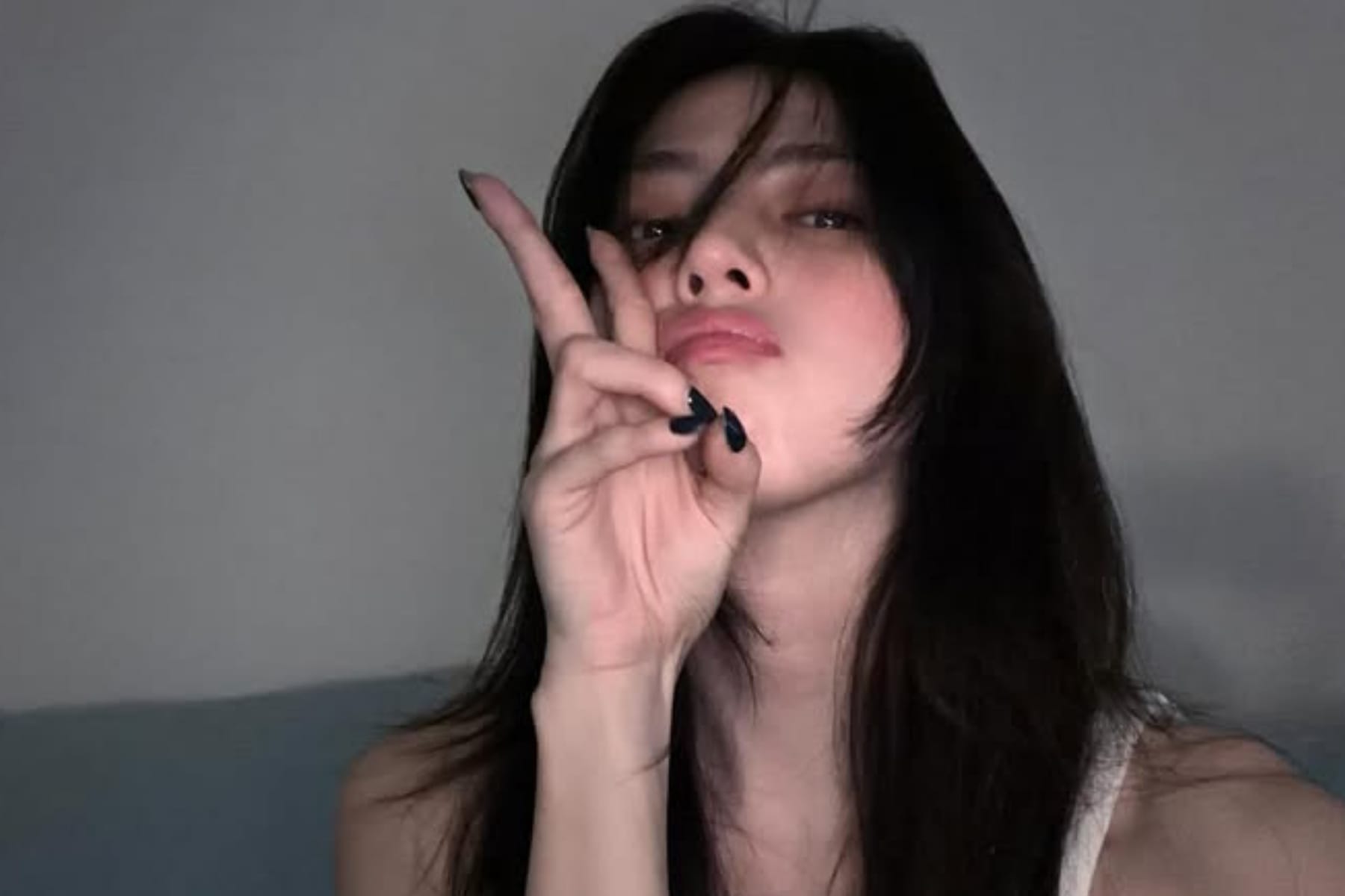 Han So Hee Bicara Jujur: Dari Film 'Project Y' Hingga Kontroversi 1 Han So Hee Bicara Jujur: Dari Film 'Project Y' Hingga Kontroversi