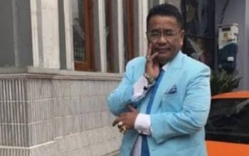 Hotman Paris Kritik Keras Inara Rusli: Jangan Bawa Nama Tuhan dalam Kesalahan 3 Hotman Paris Kritik Keras Inara Rusli: Jangan Bawa Nama Tuhan dalam Kesalahan