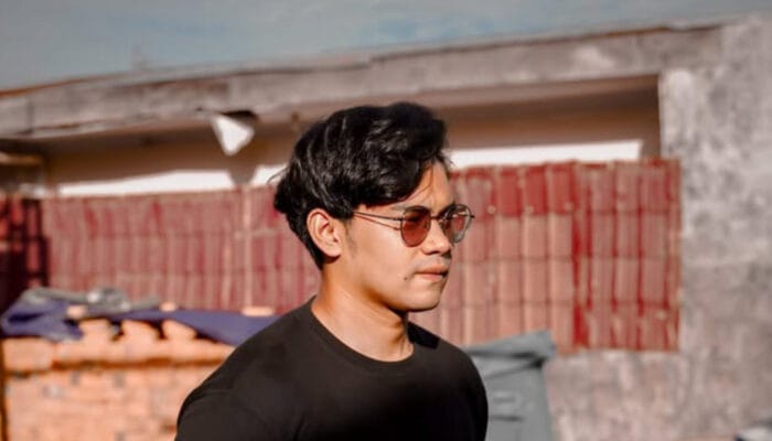 Insanul Fahmi Bertekad Pertahankan Rumah Tangga Bersama Wardatina Mawa