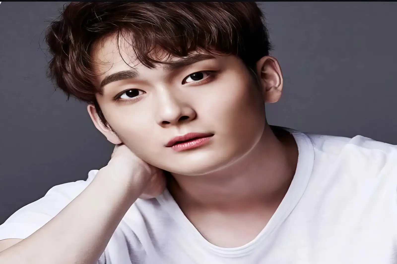 Kabar Mengejutkan: Jo Yoon Woo Menikah dan Pensiun