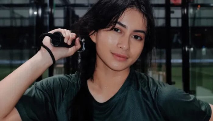 Kejutan Awal Tahun! Sintya Marisca Resmi Tunangan?