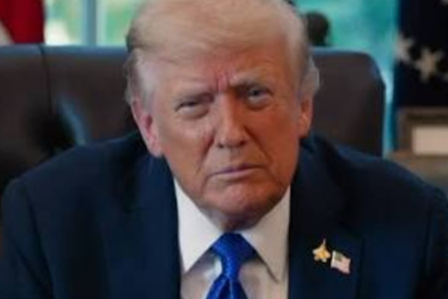 Ketegangan Politik: Donald Trump Incar Presiden Kolombia Gustavo Petro