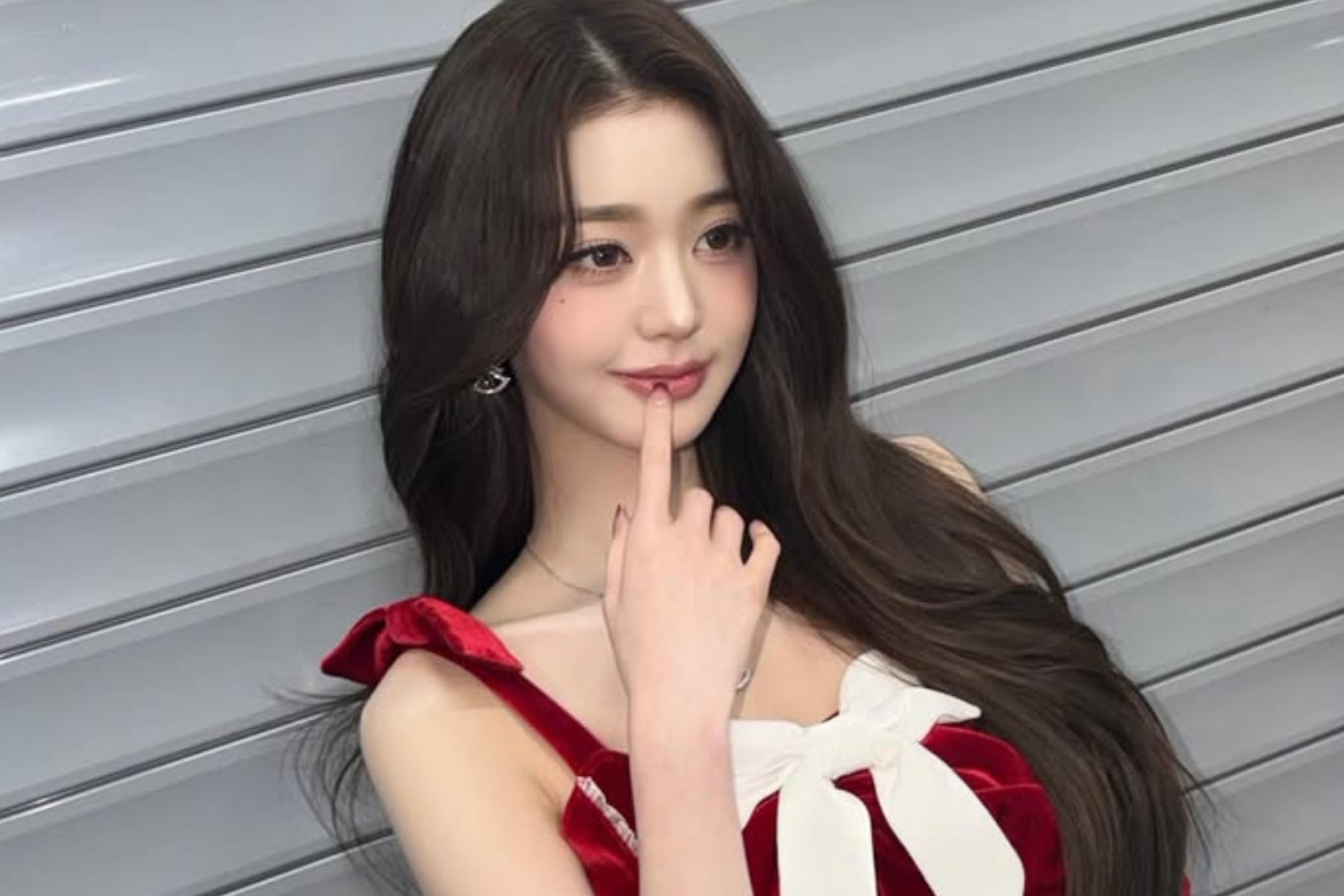 Kontroversi Jang Wonyoung: Sebut Hong Kong Sebagai Negara 1 Kontroversi Jang Wonyoung: Sebut Hong Kong Sebagai Negara