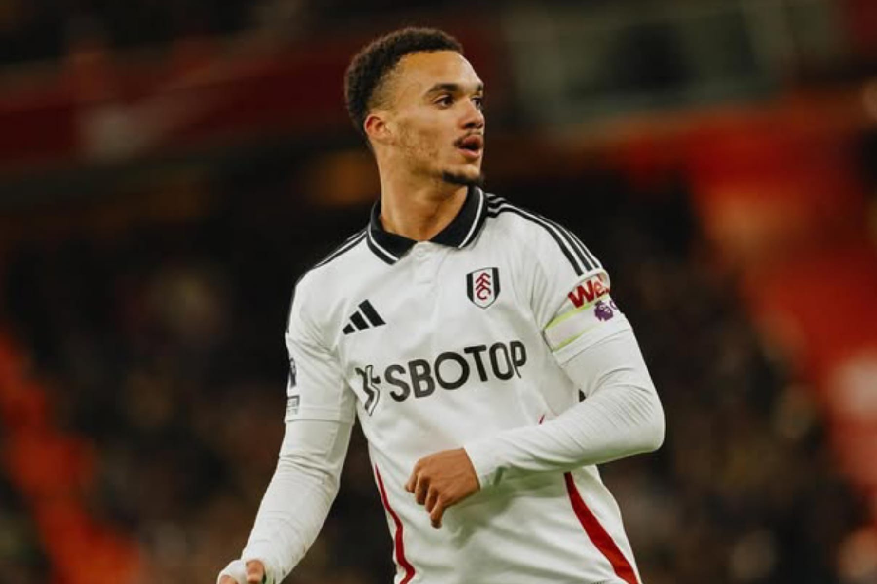 Liverpool Bidik Antonee Robinson Saat Robertson Mendekat ke Spurs