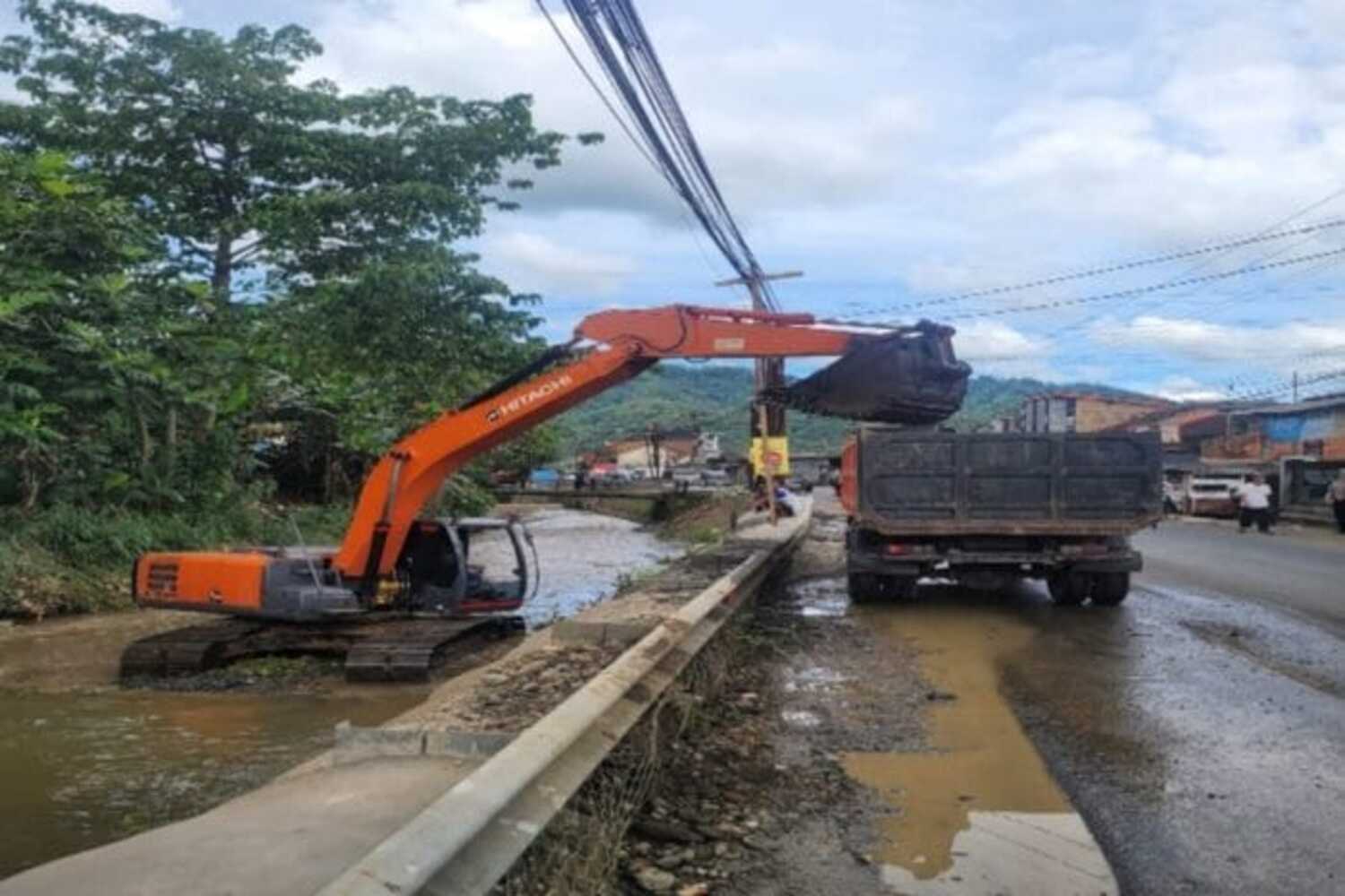 Mitigasi Banjir, UPTD PSDA Cisadea-Cibareno Normalisasi 25 Titik Sungai Sepanjang Tahun 2025