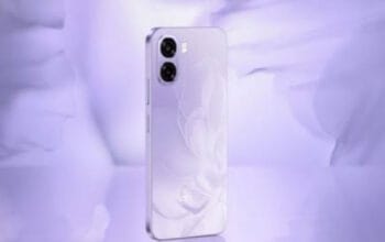 Oppo A6c Resmi Meluncur: Baterai Awet dan Layar Terang