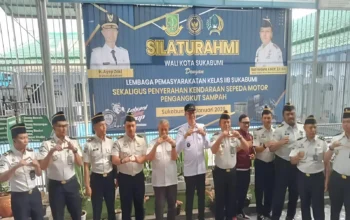 Pemkot Sukabumi Serahkan Kendaraan Motor Pengangkut Sampah di Lapas Sukabumi 3 Pemkot Sukabumi Serahkan Kendaraan Motor Pengangkut Sampah di Lapas Sukabumi
